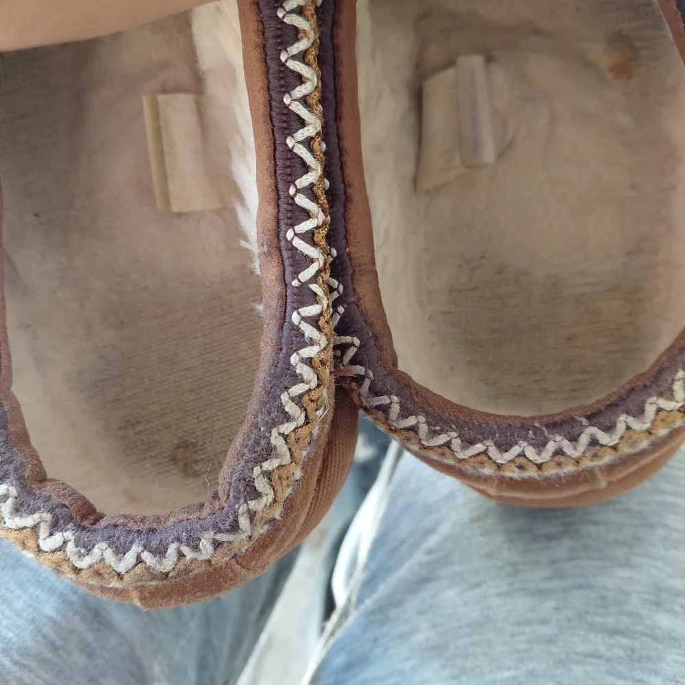 Ugg Tasman Slippers - Picture 4 of 5